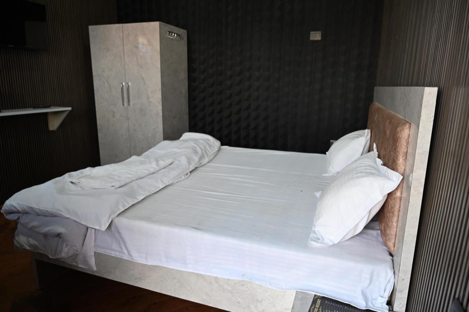 4 Seasons Resort By Jain Residency Sohna ภายนอก รูปภาพ